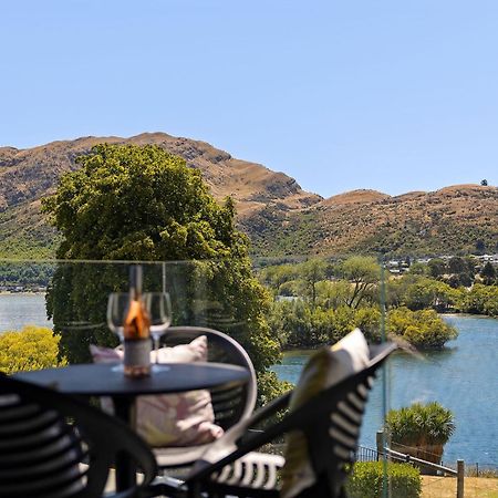 Homestead Retreat - 2 Bedroom - Lake View Queenstown Luaran gambar