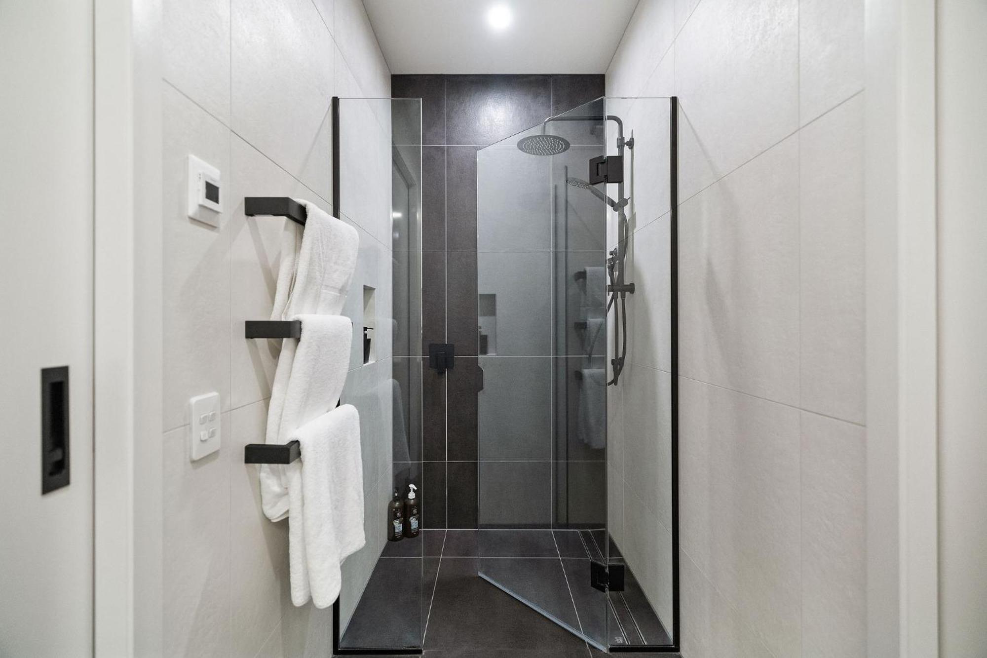 Homestead Retreat - 2 Bedroom - Lake View Queenstown Luaran gambar