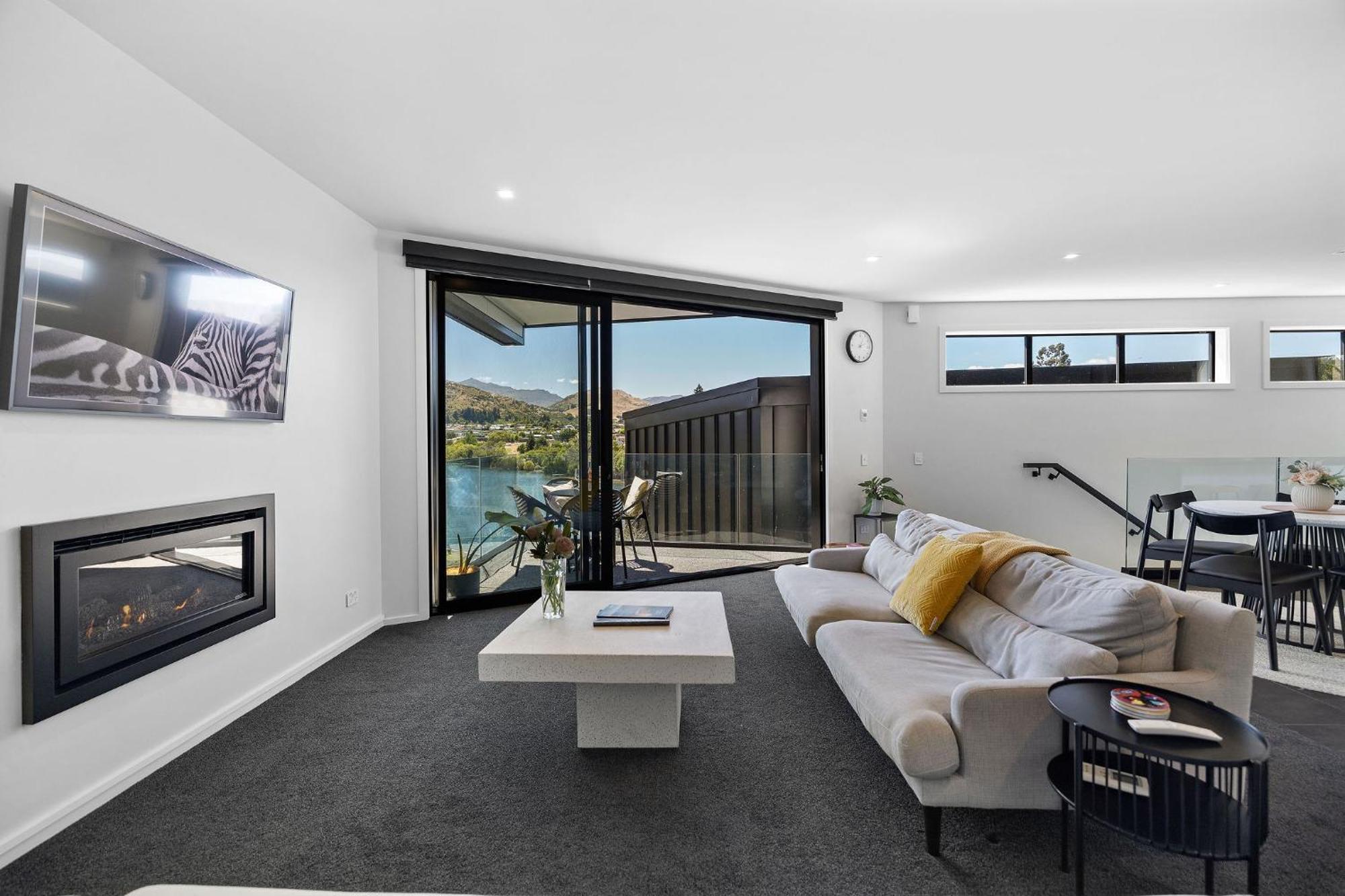 Homestead Retreat - 2 Bedroom - Lake View Queenstown Luaran gambar