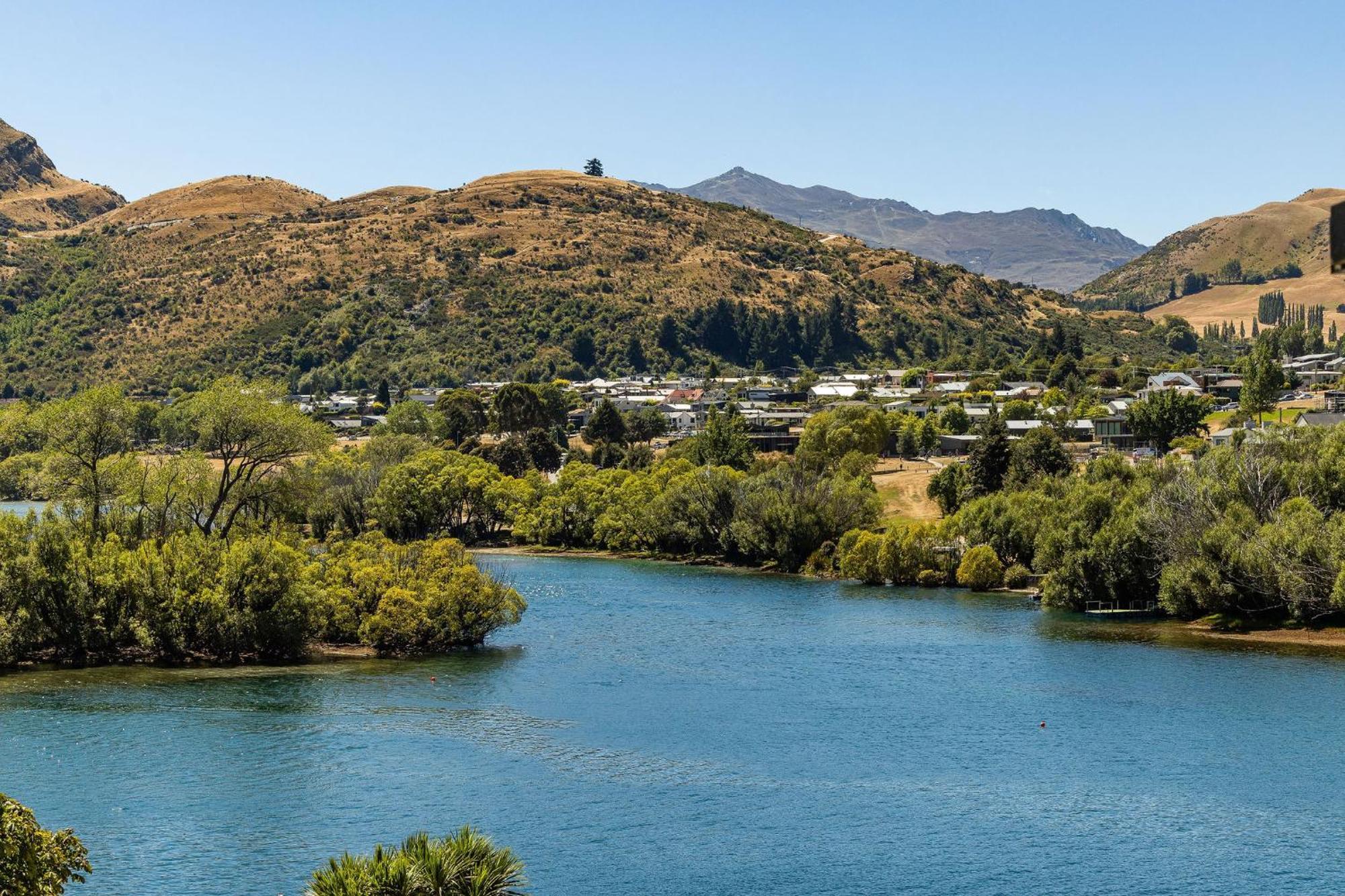 Homestead Retreat - 2 Bedroom - Lake View Queenstown Luaran gambar